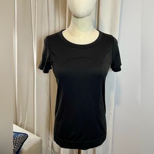 Lululemon Swiftly Tech Short Sleeve Shirt